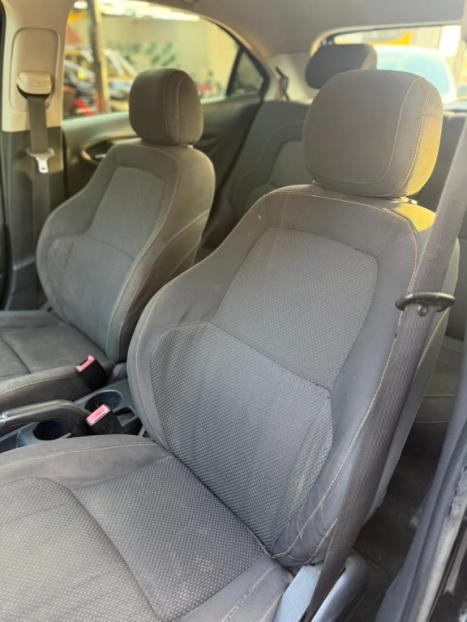 CHEVROLET Onix Hatch 1.4 4P FLEX LT, Foto 6
