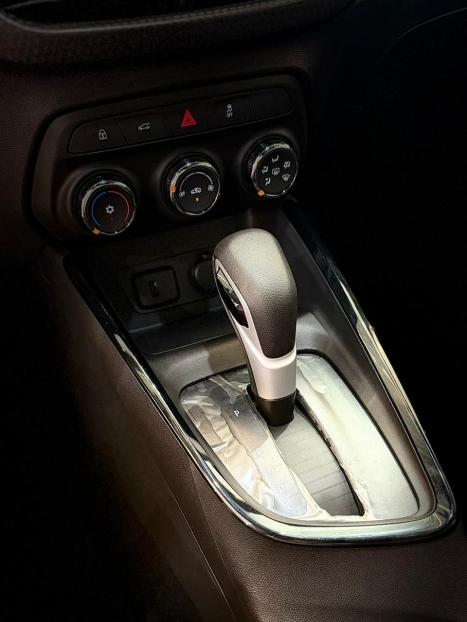 CHEVROLET Onix Hatch 1.0 12V 4P FLEX RS TURBO AUTOM�TICO, Foto 9