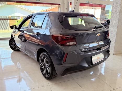 CHEVROLET Onix Hatch 1.0 4P FLEX LT, Foto 4
