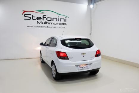 CHEVROLET Onix Hatch 1.4 4P FLEX LT, Foto 13