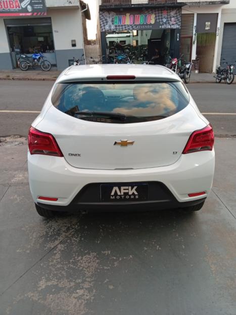 CHEVROLET Onix Hatch 1.0 12V 4P FLEX LT, Foto 6