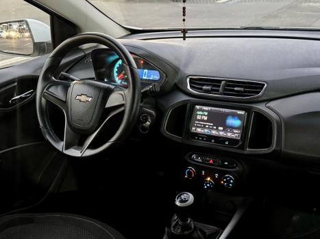 CHEVROLET Onix Hatch 1.4 4P FLEX LT, Foto 8