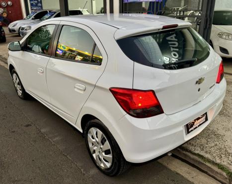 CHEVROLET Onix Hatch 1.4 4P FLEX LT, Foto 3