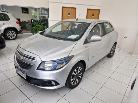 CHEVROLET Onix Hatch 1.4 4P FLEX LTZ, Foto 2