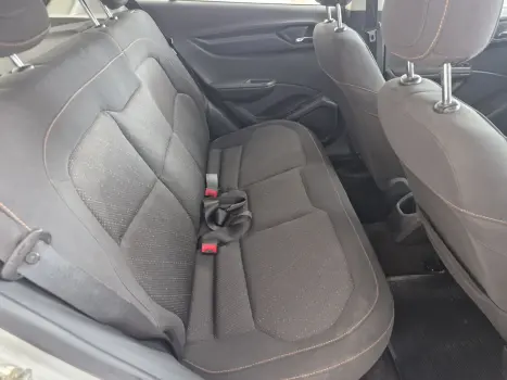 CHEVROLET Onix Hatch 1.4 4P FLEX LTZ, Foto 9
