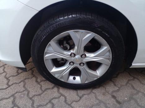 CHEVROLET Onix Hatch 1.0 4P FLEX LTZ TURBO AUTOM�TICO, Foto 9