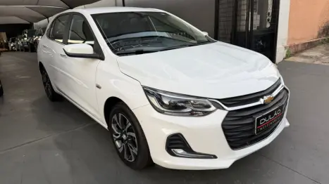 CHEVROLET Onix Hatch 1.0 12V 4P FLEX PREMIER 2 TURBO AUTOM�TICO, Foto 8