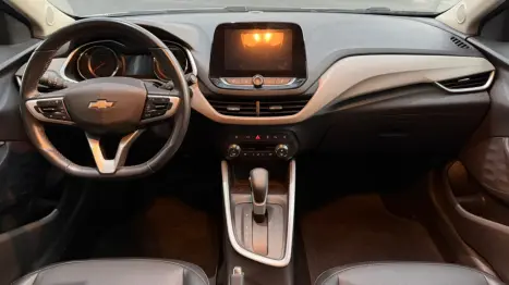 CHEVROLET Onix Hatch 1.0 12V 4P FLEX PREMIER 2 TURBO AUTOM�TICO, Foto 10