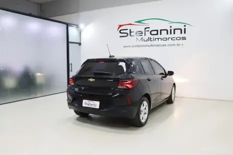 CHEVROLET Onix Hatch 1.0 12V 4P FLEX LTZ TURBO, Foto 11