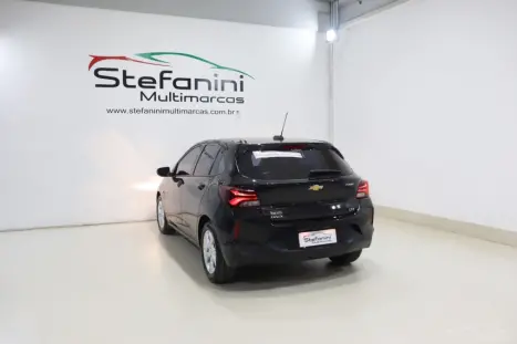 CHEVROLET Onix Hatch 1.0 12V 4P FLEX LTZ TURBO, Foto 13