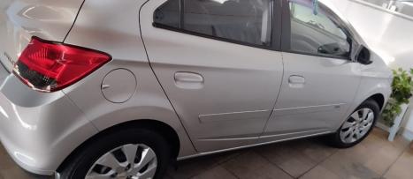 CHEVROLET Onix Hatch 1.4 4P FLEX LT, Foto 5