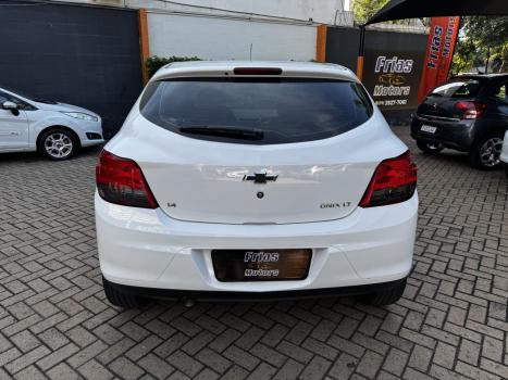 CHEVROLET Onix Hatch 1.4 4P FLEX LT, Foto 4