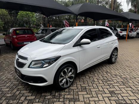 CHEVROLET Onix Hatch 1.4 4P FLEX LT, Foto 2
