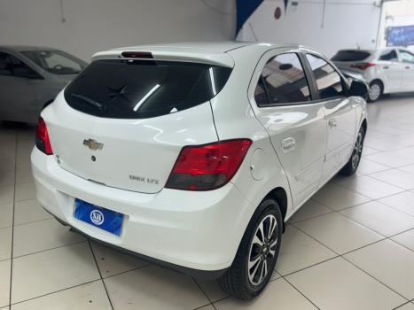 CHEVROLET Onix Hatch 1.4 4P FLEX LTZ, Foto 5