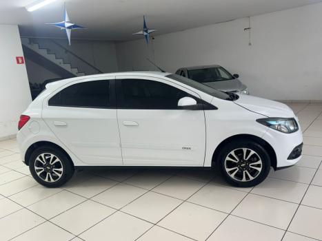 CHEVROLET Onix Hatch 1.4 4P FLEX LTZ, Foto 6