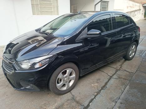 CHEVROLET Onix Hatch 1.4 4P FLEX LT AUTOM�TICO, Foto 4