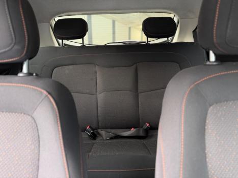 CHEVROLET Onix Hatch 1.0 4P FLEX LT LOLLAPALOOZA, Foto 14