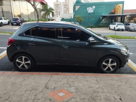 CHEVROLET Onix Hatch 1.4 4P FLEX LTZ, Foto 2