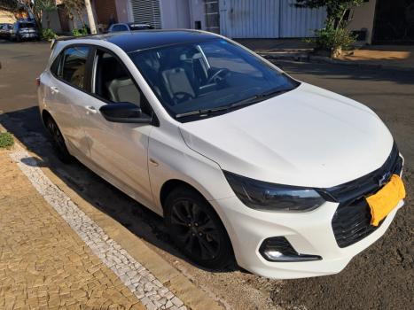 CHEVROLET Onix Hatch 1.0 12V 4P FLEX RS TURBO AUTOM�TICO, Foto 2