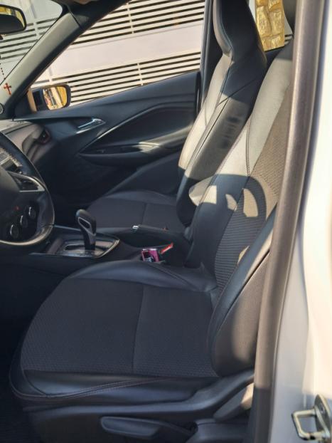 CHEVROLET Onix Hatch 1.0 12V 4P FLEX RS TURBO AUTOM�TICO, Foto 4