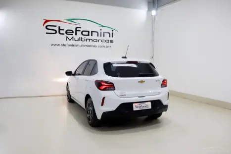 CHEVROLET Onix Hatch 1.0 12V 4P FLEX LT TURBO, Foto 13