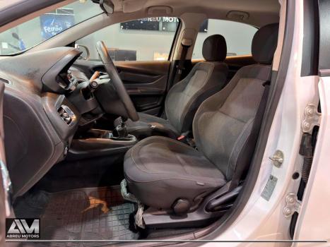 CHEVROLET Onix Hatch 1.4 4P FLEX LTZ, Foto 2