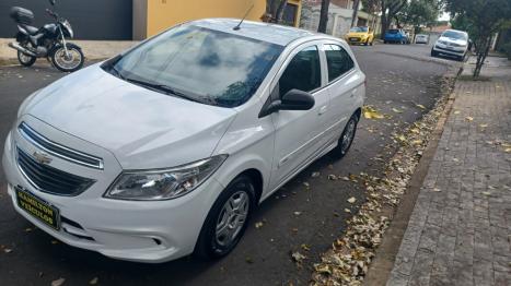 CHEVROLET Onix Hatch 1.0 4P FLEX LT, Foto 1