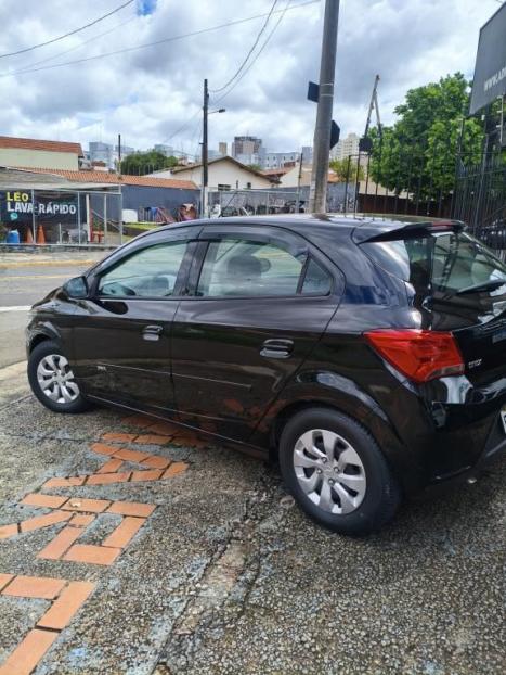 CHEVROLET Onix Hatch 1.0 4P FLEX LT, Foto 4