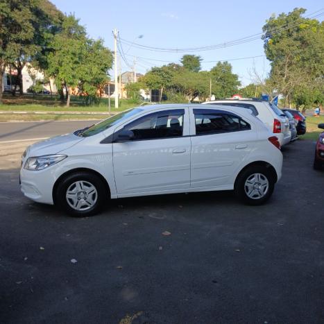 CHEVROLET Onix Hatch 1.0 4P FLEX LT, Foto 6