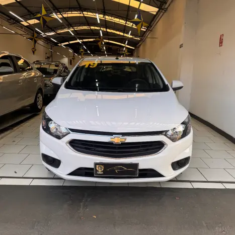 CHEVROLET Onix Hatch 1.4 4P FLEX LT, Foto 2