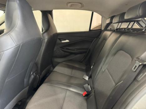 CHEVROLET Onix Hatch 1.0 4P FLEX LTZ TURBO AUTOM�TICO, Foto 8