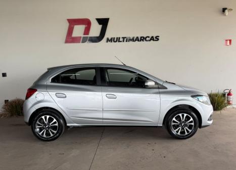 CHEVROLET Onix Hatch 1.4 4P FLEX LTZ, Foto 4
