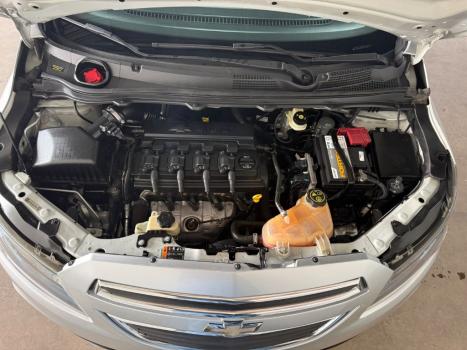 CHEVROLET Onix Hatch 1.4 4P FLEX LTZ, Foto 8
