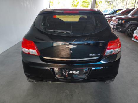 CHEVROLET Onix Hatch 1.0 4P FLEX LS, Foto 5