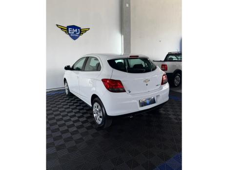 CHEVROLET Onix Hatch 1.4 4P FLEX LT, Foto 4