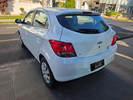 CHEVROLET Onix Hatch 1.4 4P FLEX LT, Foto 5