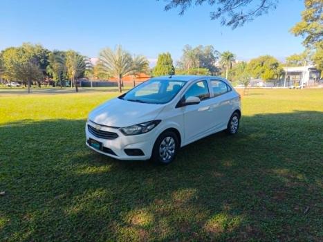 CHEVROLET Onix Hatch 1.0 4P FLEX LT LOLLAPALOOZA, Foto 4