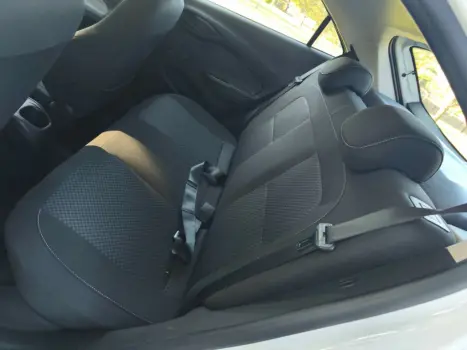 CHEVROLET Onix Hatch 1.0 4P FLEX LT LOLLAPALOOZA, Foto 14