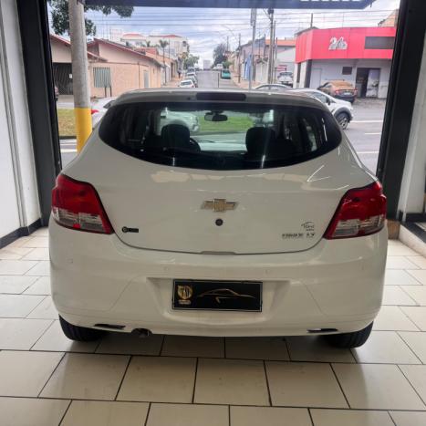 CHEVROLET Onix Hatch 1.0 4P FLEX LT, Foto 3
