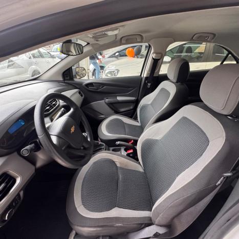 CHEVROLET Onix Hatch 1.0 4P FLEX LT, Foto 2