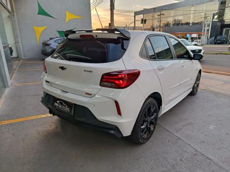 CHEVROLET Onix Hatch 1.0 12V 4P FLEX RS TURBO AUTOM�TICO, Foto 13