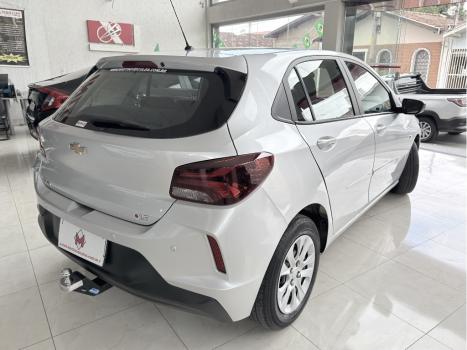 CHEVROLET Onix Hatch 1.0 4P FLEX LT, Foto 6
