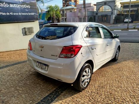 CHEVROLET Onix Hatch 1.0 4P FLEX LT, Foto 5