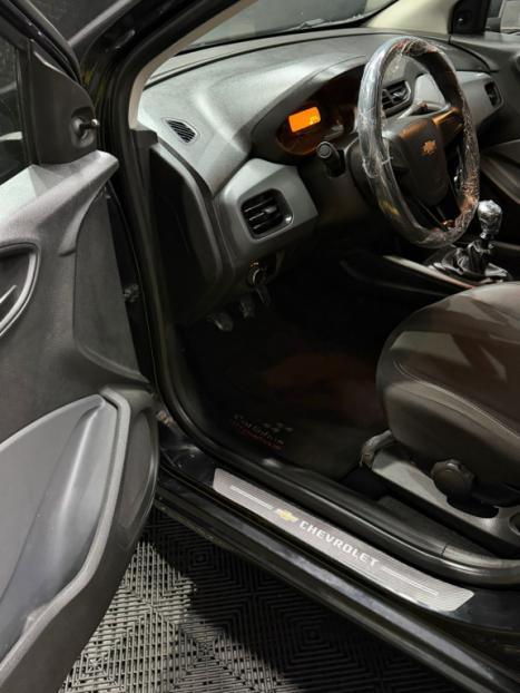 CHEVROLET Onix Hatch 1.0 4P FLEX JOY BLACK, Foto 6
