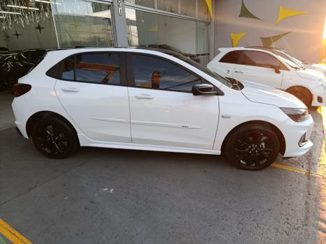 CHEVROLET Onix Hatch 1.0 12V 4P FLEX RS TURBO AUTOM�TICO, Foto 8