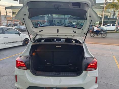 CHEVROLET Onix Hatch 1.0 12V 4P FLEX RS TURBO AUTOM�TICO, Foto 18
