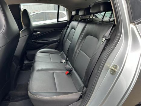 CHEVROLET Onix Hatch 1.0 12V 4P FLEX PREMIER 2 TURBO AUTOM�TICO, Foto 9
