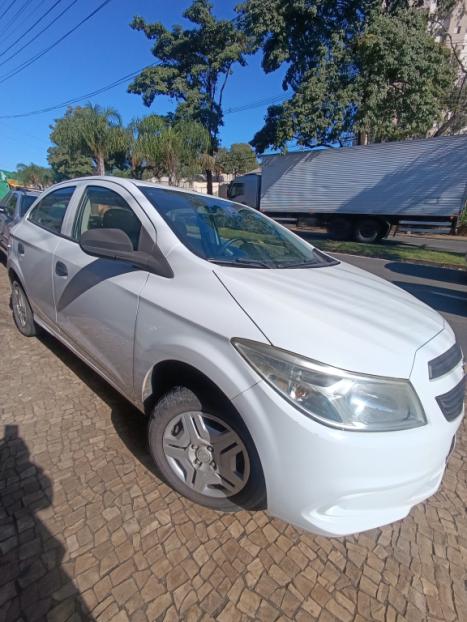 CHEVROLET Onix Hatch 1.0 4P FLEX LS, Foto 2