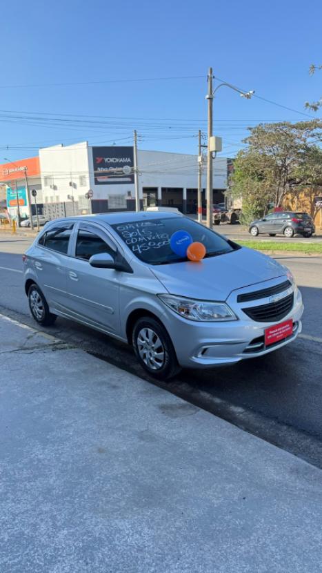 CHEVROLET Onix Hatch 1.0 4P FLEX LS, Foto 2