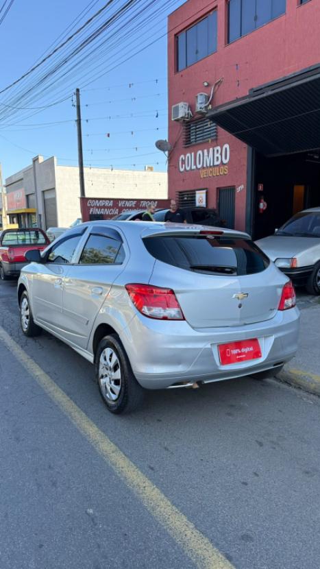 CHEVROLET Onix Hatch 1.0 4P FLEX LS, Foto 4